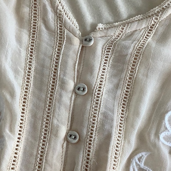 Anthropologie v neck embroidered shear sleeves elastic waist blouse size XS EUC - Picture 11 of 15